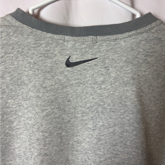 Nike Yoga Therma-Fit Long Sleeve Shirt Gray Crew Neck Men's Active Size Large - Picture 7 of 14
